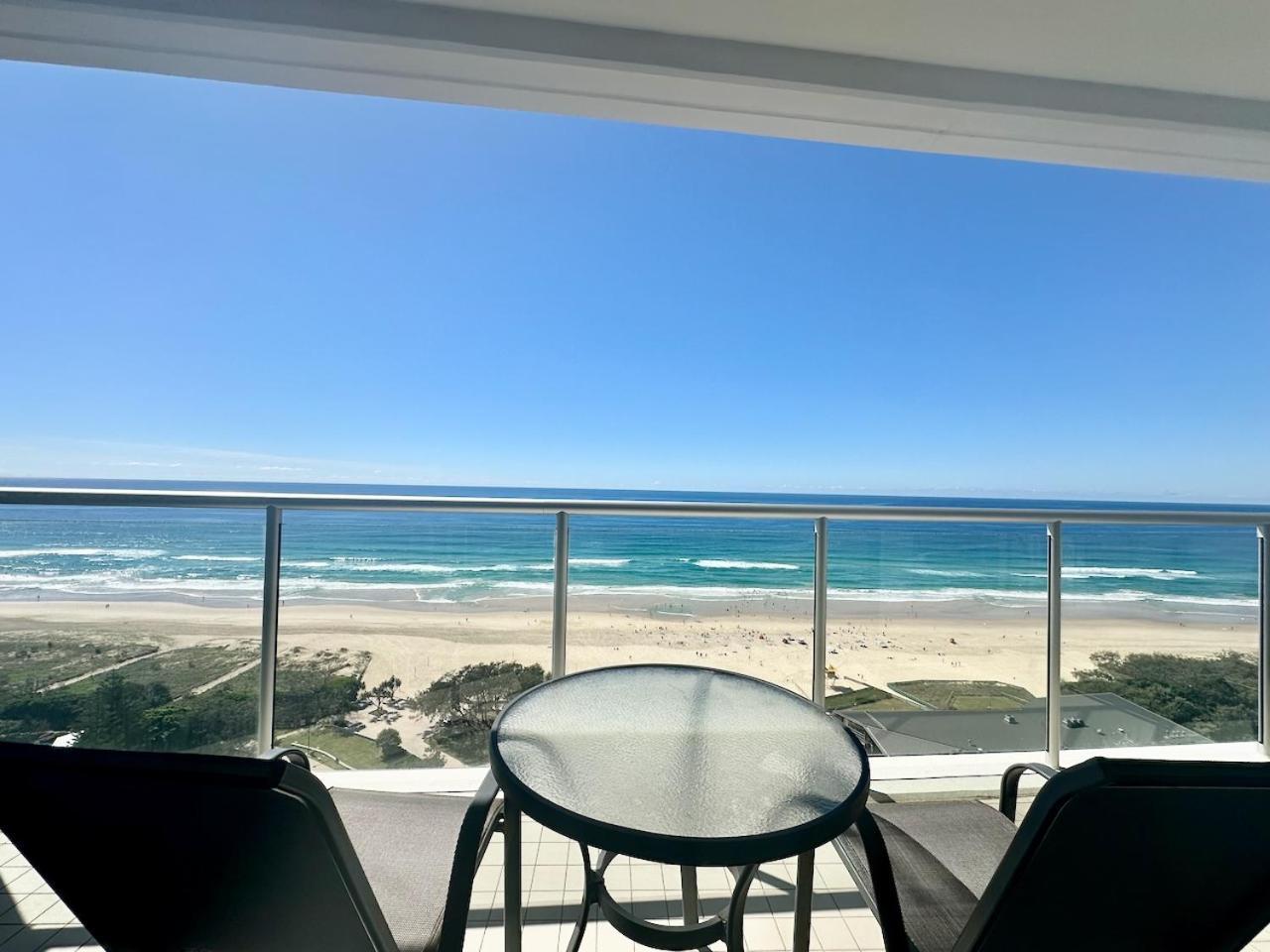 Beachfront On Oasis Centre, Air On Broadbeach 1503 Apartment